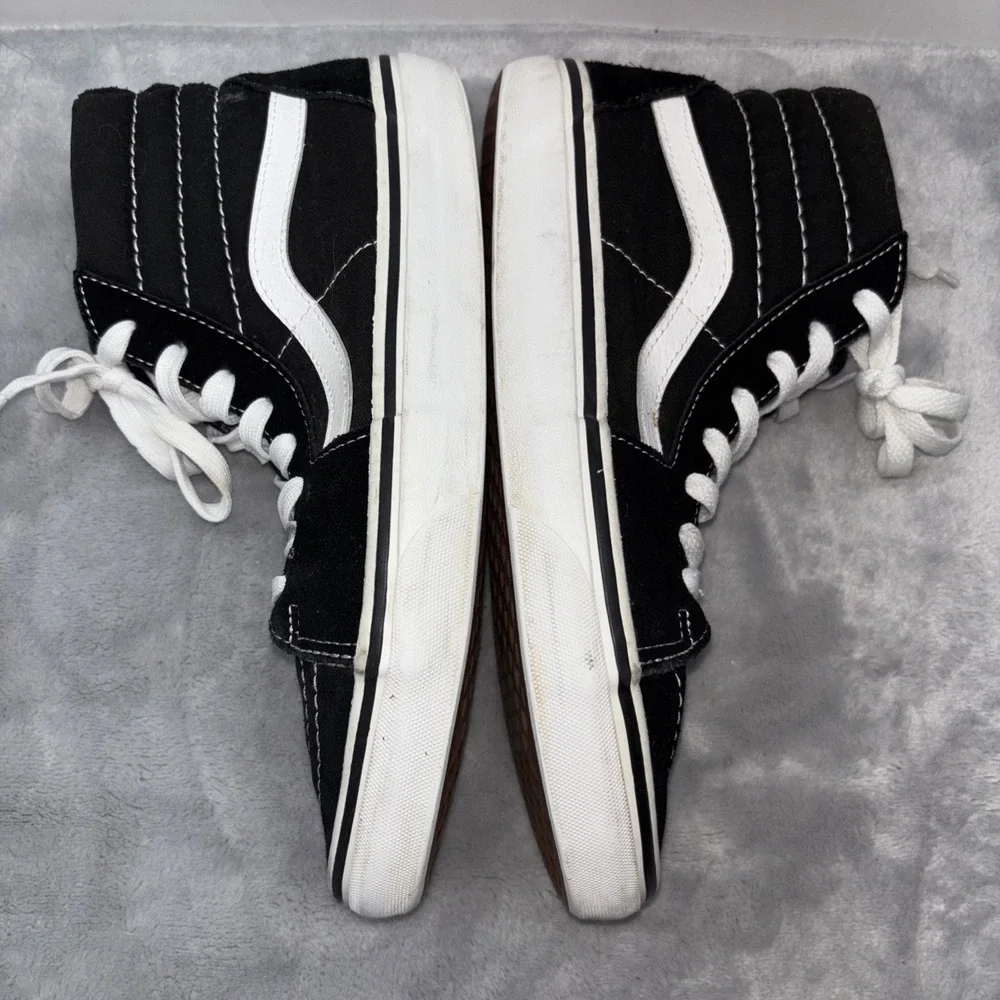Vans Sk8-Hi High Top Sneakers Black White Mens 7 Womens 8.5 Skate Shoes 507698